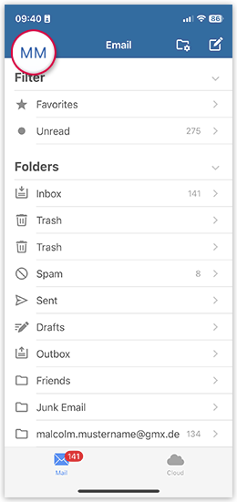 Screenshot of mail.com mobile inbox with user initials highlighted